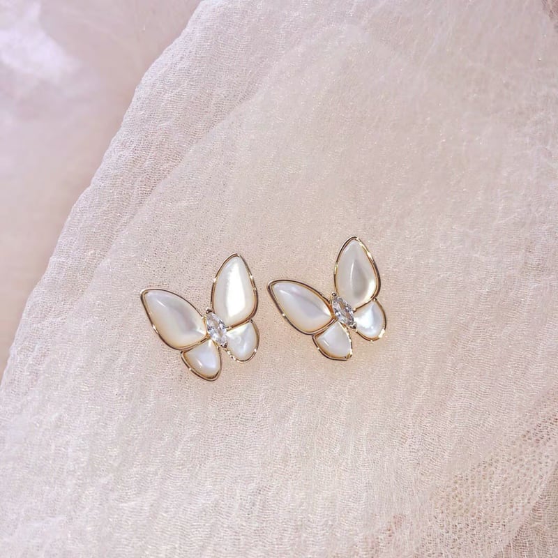 ブリジャール　シークレットバタフライピアス ブリジャール シークレットバタフライピアス