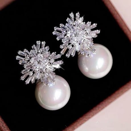 Snow&Pearlピアス