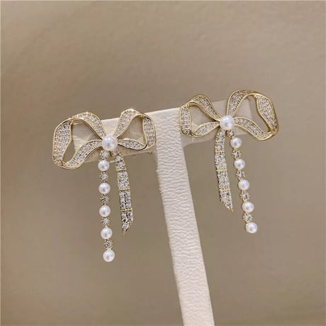 Pearl Ribbonピアス