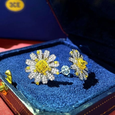 daisyピアス