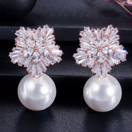 Snow&Pearlピアス