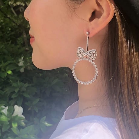 リボンサークルピアス