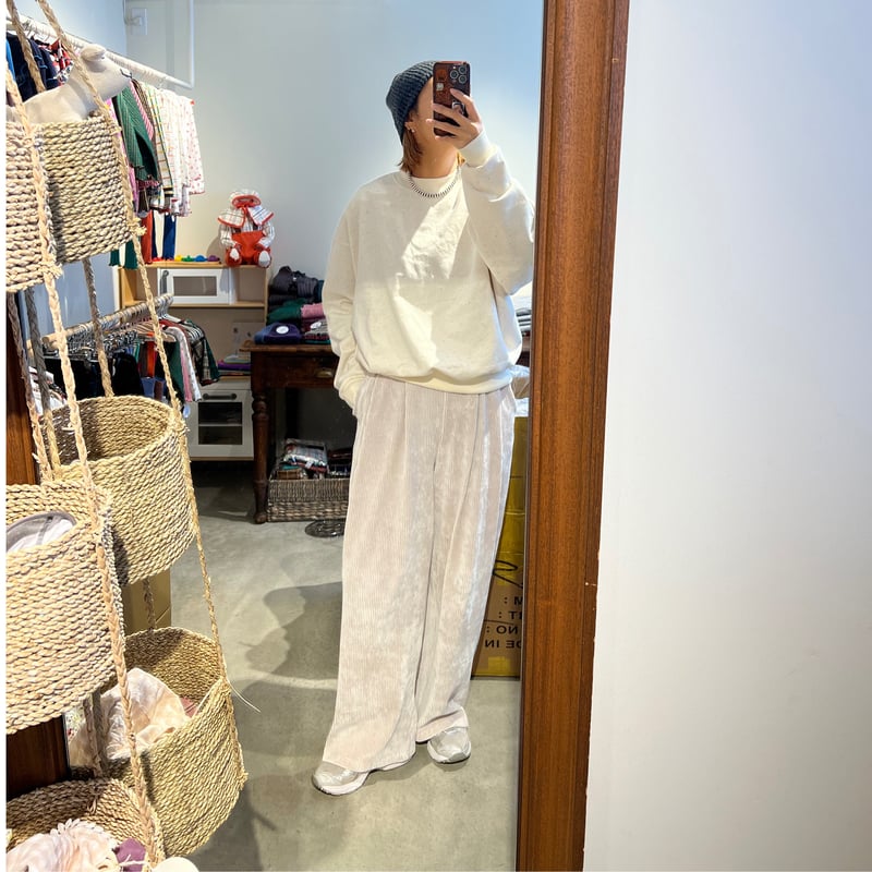 em✩.Mamaページ MOM wideshort sweat | emasroom
