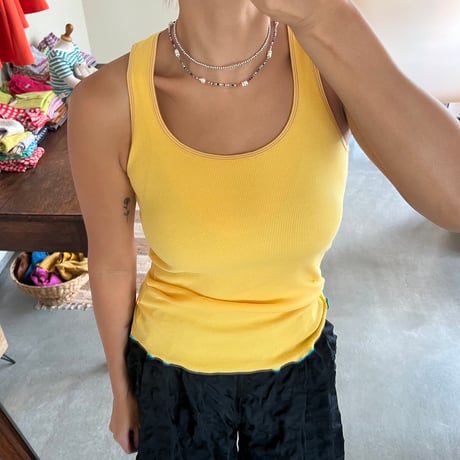 MOM rib TANK