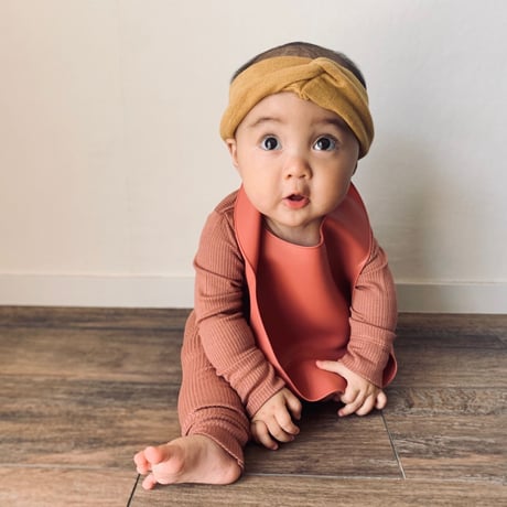 baby bib  - silicon -