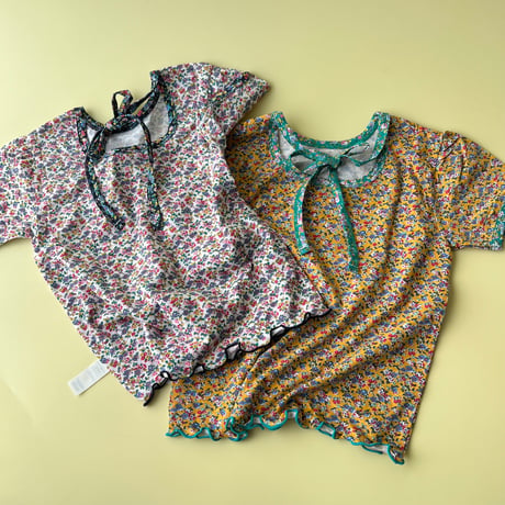 Flower tee