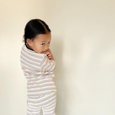 white border Tee