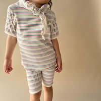 white border Tee