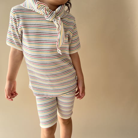 white border Tee
