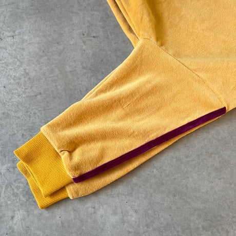 light velour sweat TOPs