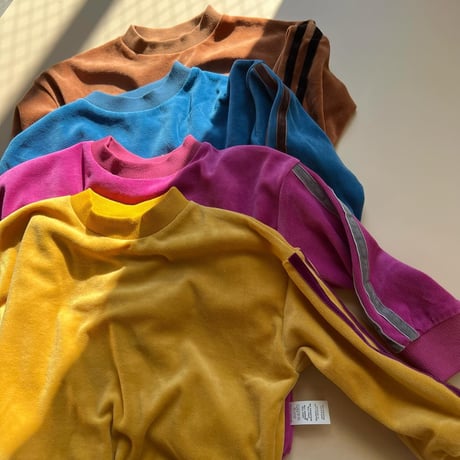 light velour sweat TOPs
