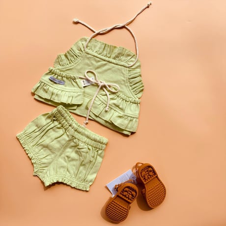 sweet set up   ( girls frill )