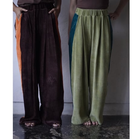 MOM corduroy pants