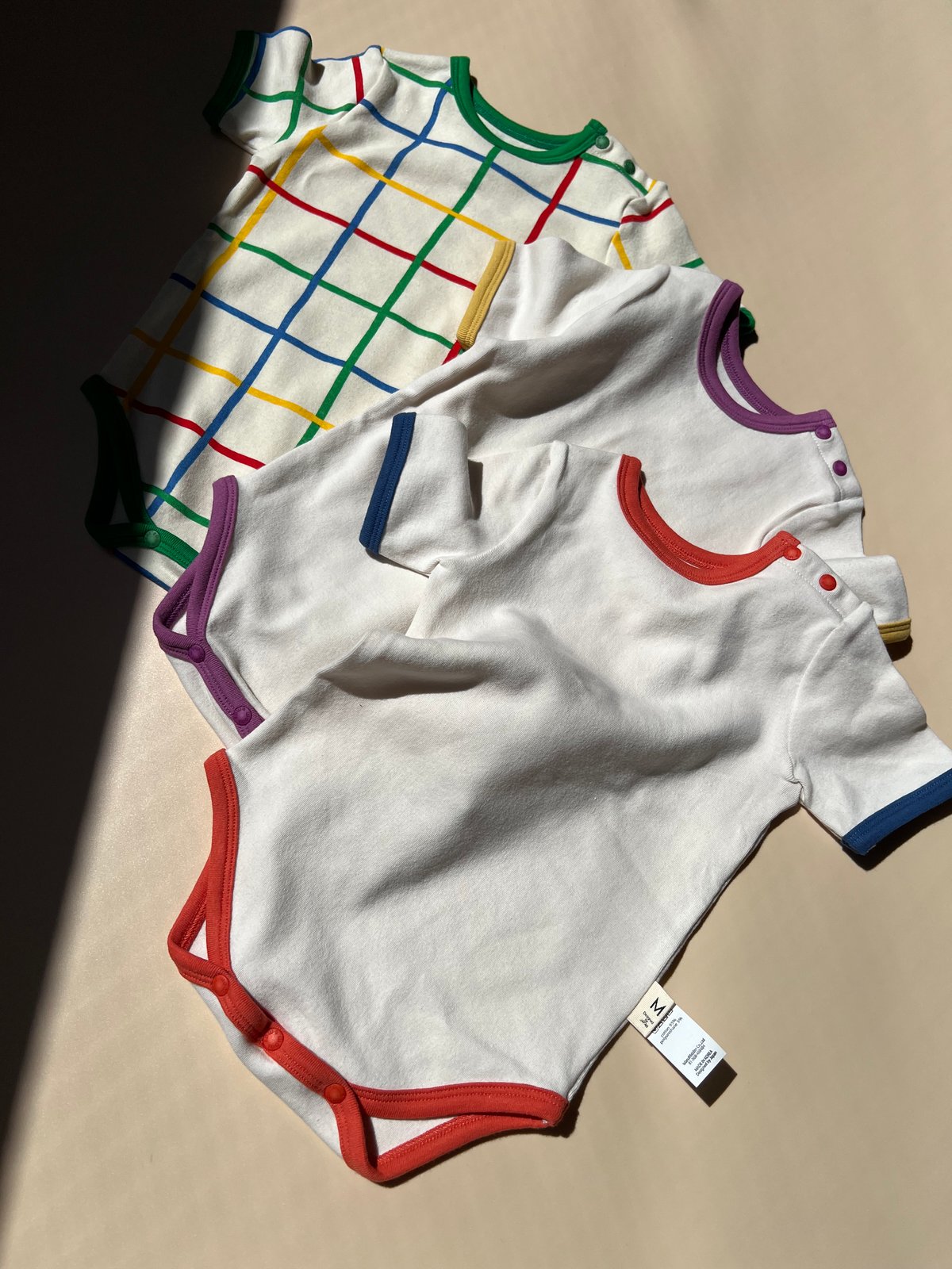 新品未使用　emas room エマズルーム　3点まとめて colorful Tee rompers | emasroom