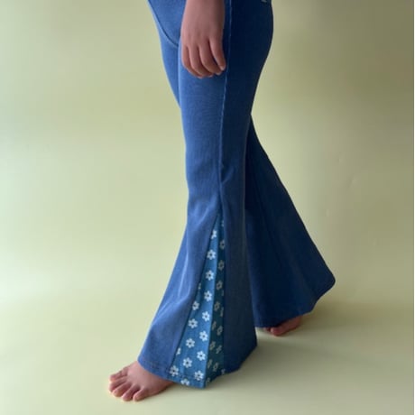 Flower ribdenim bellbottom