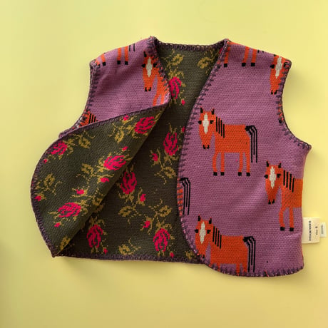 knit reversible VEST