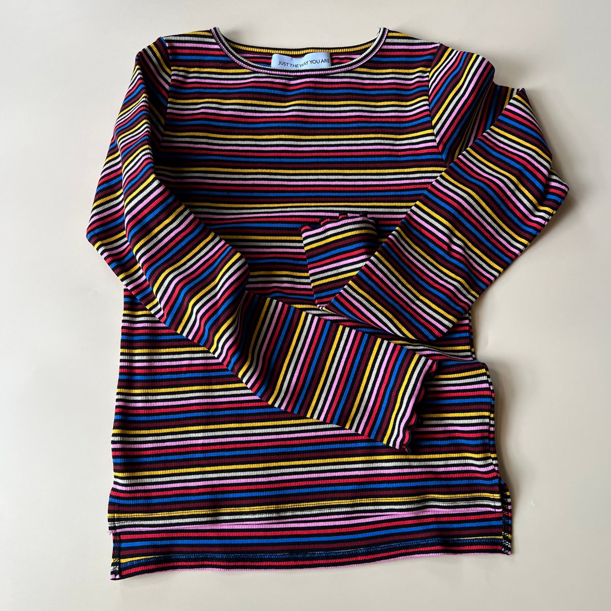 Black-B MOM tops | emasroom