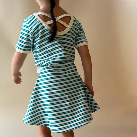 wave border skirt