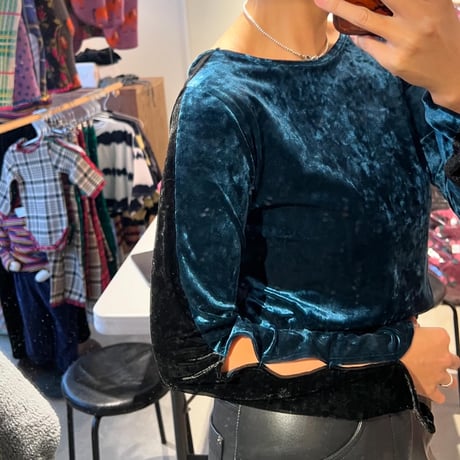 MOM terorin tops