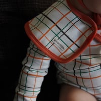 BROWN check  bib