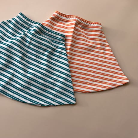 wave border skirt