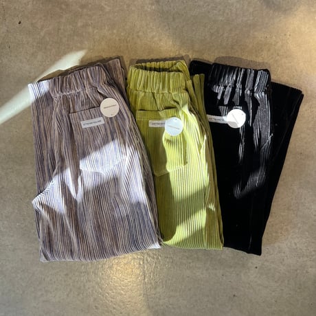 MOM corduroy wide pants