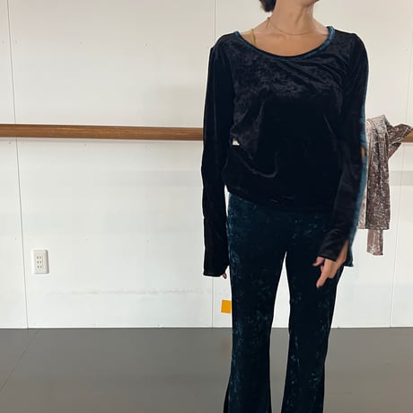 MOM terorin tops