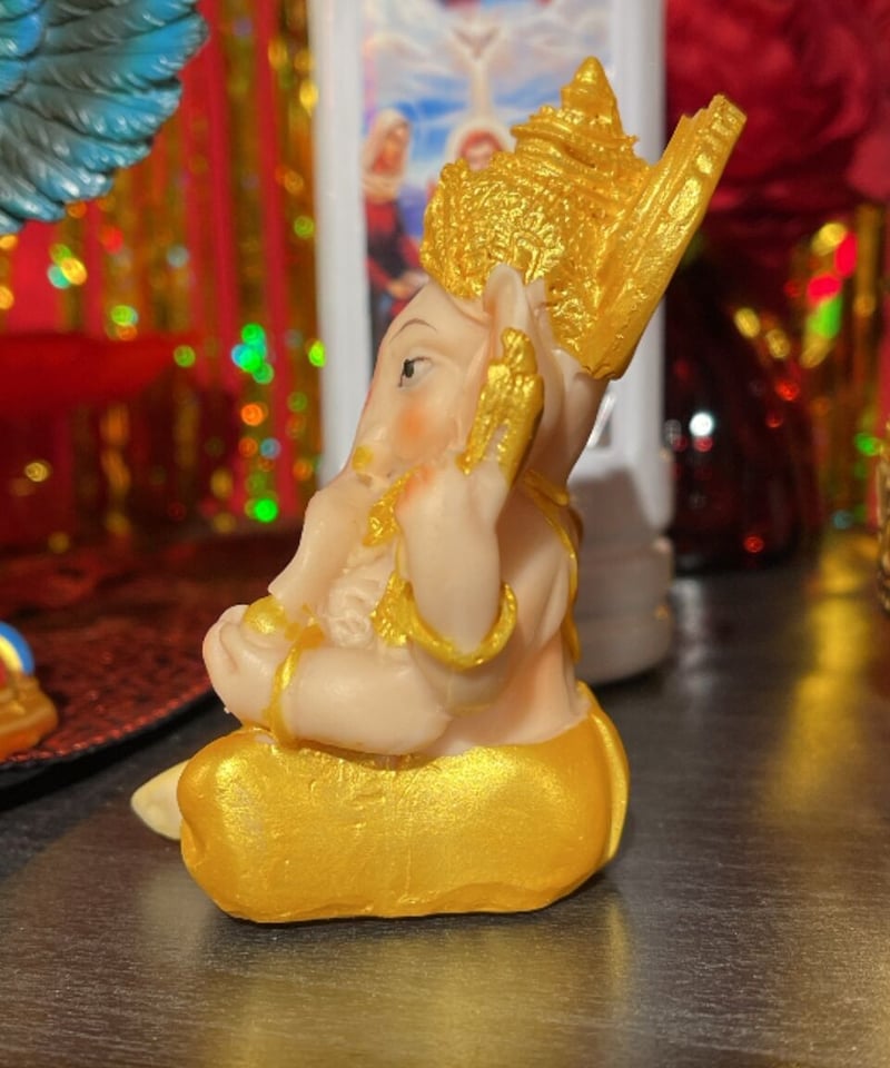 新入荷】ガネーシャ像(夢をかなえる神様)Hiクオリティ木彫り 25cm