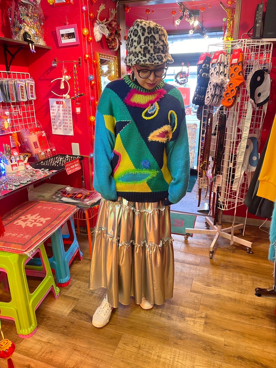 VERANDALUNCH】リメイク ハンド刺繍 カラフル ニット | GUGU