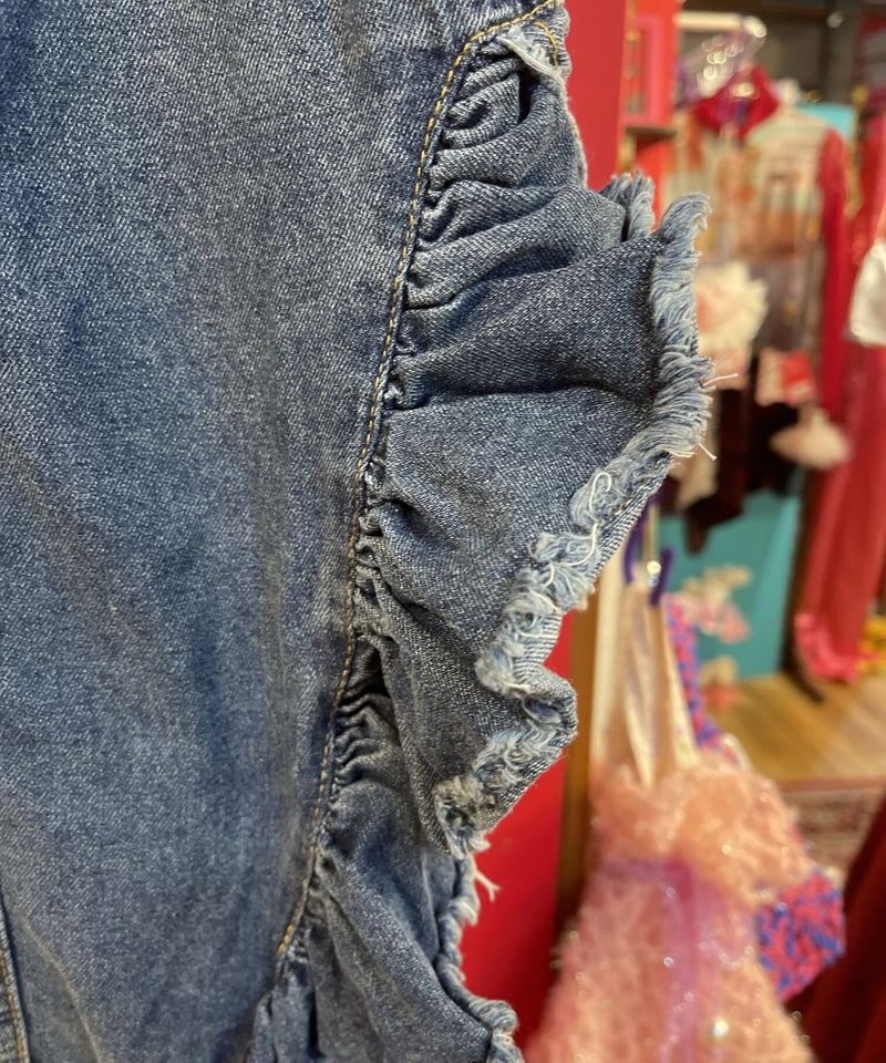 ヘムフリルデニムベスト ヘムフリルデニムベスト Eimee Law│Eimee Law & LHELBIE 公式