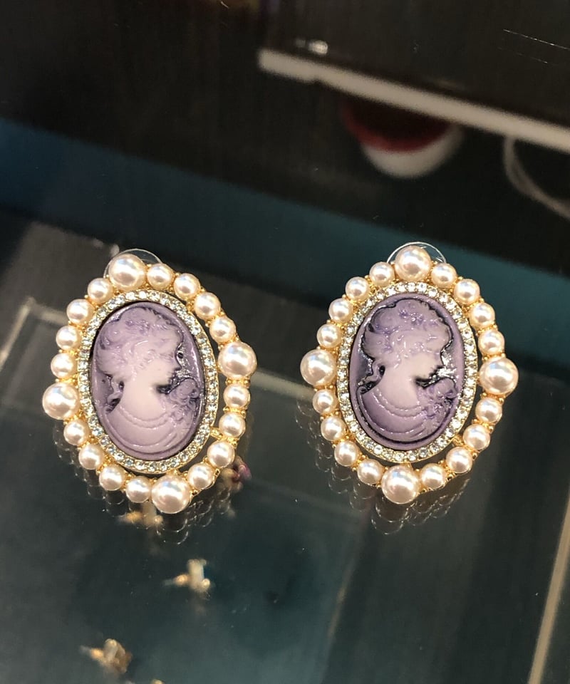 カメオピアス 81197-36 | GUGU