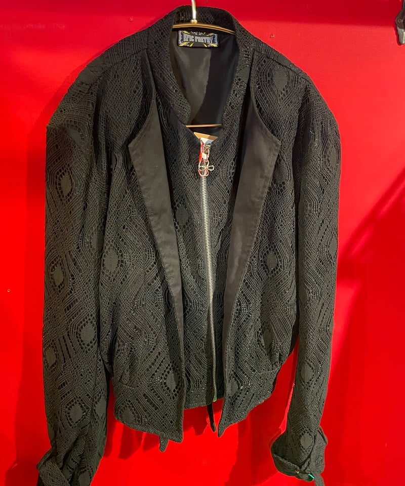 レイヤードスタイルクロップトップレースジャケット | GUGU