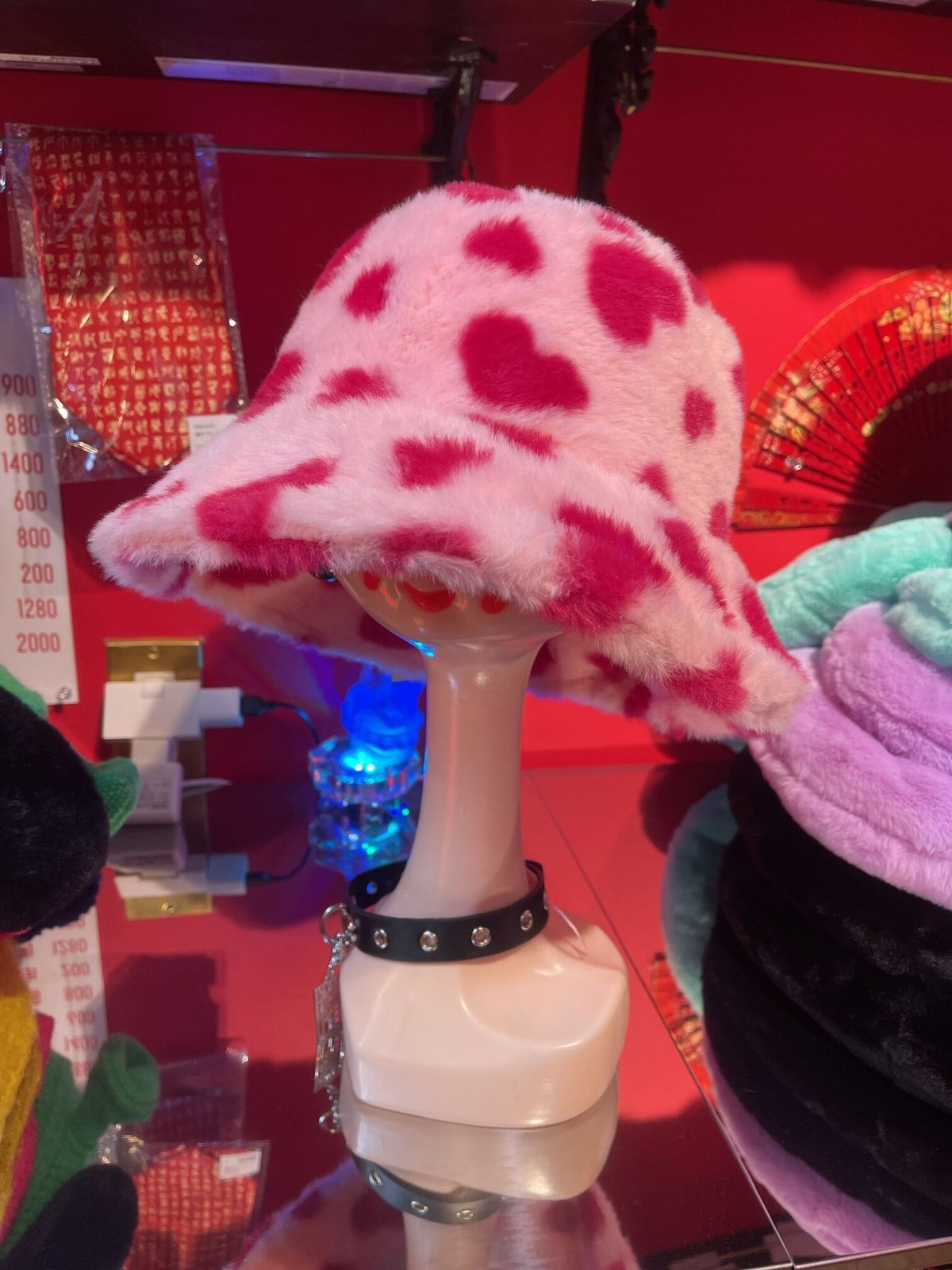 ^*^様 ファー風バケットハット ハート型装飾 ファー風バケットハット ハート型装飾