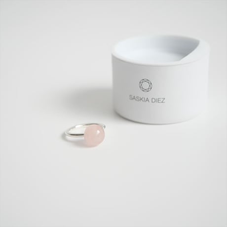 2023 / EDIT.FOR LULU購入品 / SASKIA DIEZ / SLING RING MONO / 23091810011330 / 2405-1355