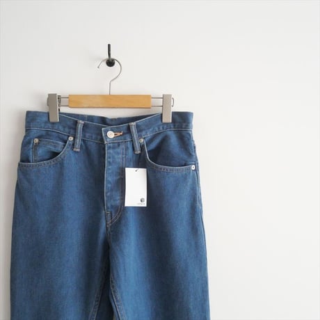 継続販売品 / GALERIE VIE / リユースシーアイランドコットン デニムストレートパンツ / 23043104715 / 2404-1101
