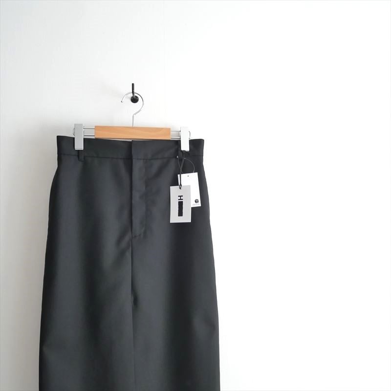 美品！　Edition サテンヨウリュウ タイトスカート　黒　きれいめ　5767 美品！ Edition サテンヨウリュウ タイトスカート 黒 きれいめ