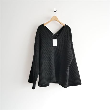 2023AW / Plage / ARAN V PULLOVER / 23080922522040 / 2507-1522