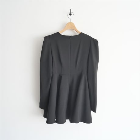 2023SS / 未使用 / em. / バックフレアブラウス / 234001 / 2412-0871