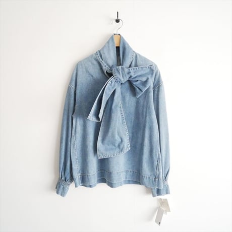 2025・人気完売品 / 未使用 / Whim Gazette / DENIMボウブラウス / WGD1051104A0001 / 2602-0510