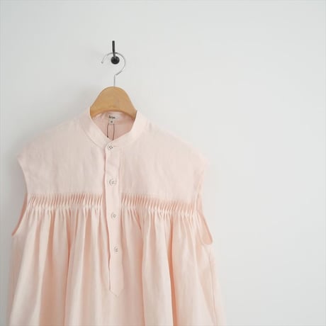 継続販売型 / Scye / Organic Linen Tucked Sleeveless Shirt / 2407-0216
