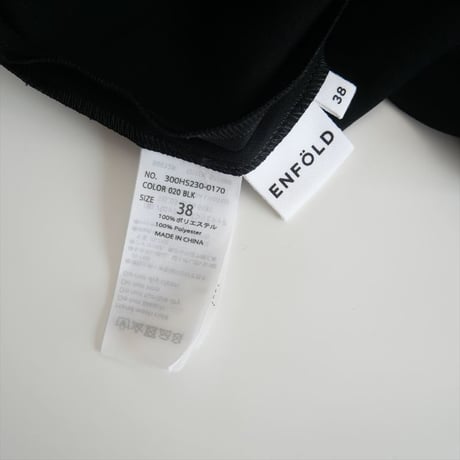 2023SS・人気完売品 / ENFOLD / PLEATS TWO-WAY VEST / 300HS230-0170 / 2505-0008