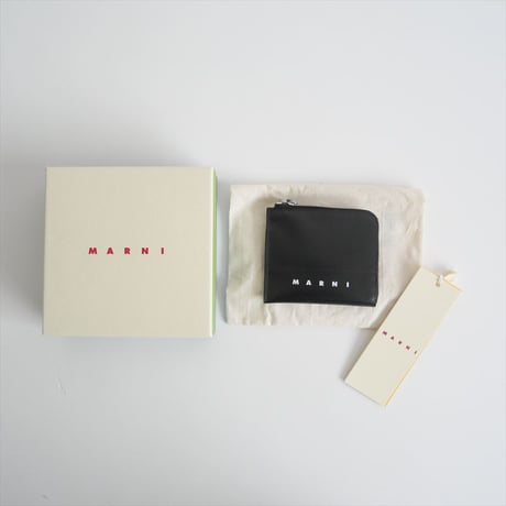 2024AW今季 / 未使用 / MARNI / ブラック ジップアラウンドウォレット / PFMI0075A0 / 2411-1087