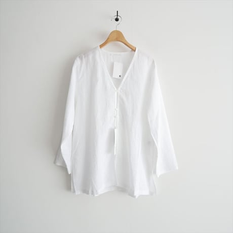 継続販売品 / 未使用 / GALERIE VIE リネンポプリン サイドスリット カラーレスシャツ 23015101201 / 2605-0719