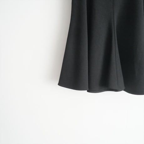 2023AW / VERMEIL par iena / ジャージフレアミニスカート / 23060938110030 / 2406-0291