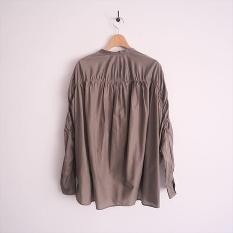 継続販売品 / mizuiro ind / バックギャザーワイドシャツ / 1-238975 / 2410-1090