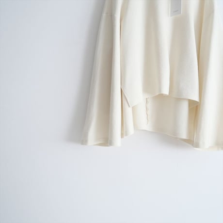 〇2024AW・人気完売品 / CHIEKO+ / relax wool top / CH24AW-TOP01 / 2502-0842