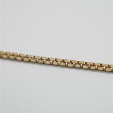 継続販売品 / SASKIA DIEZ / FINE NC FRINGE CUBIC NO1 / 2507-1048