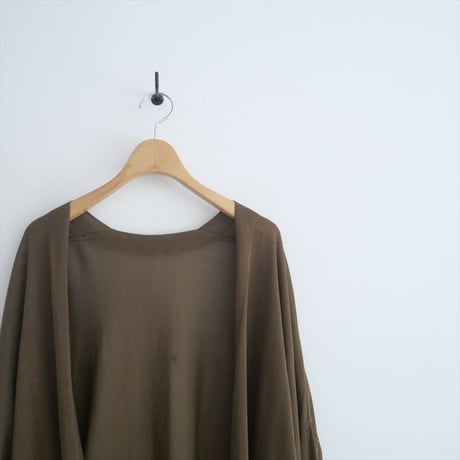 2024SS・人気完売品 / DEUXIEME CLASSE / shake code ショートカーディガン / 24080500405110 / 2508-0763
