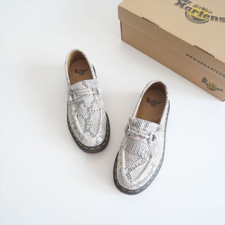 2023SS / Dr.Martens / ADRIAN SNAFFLE ローファー / 30616296 / 2504-2056