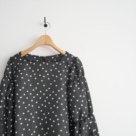 2022 / 未使用 / BLUELEA / Braid blouse / 222048-4 / 2412-0852